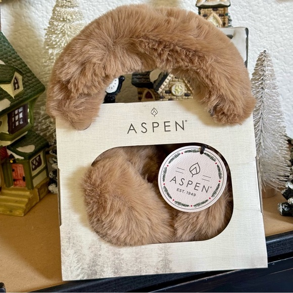 ASPEN Women's Adjustable Faux Fur Earmuffs Brown Ear Warmers New In Box Gift - Picture 7 of 7